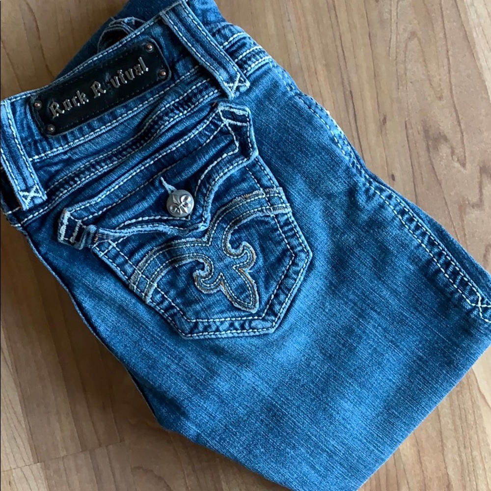 Rock revival jeans